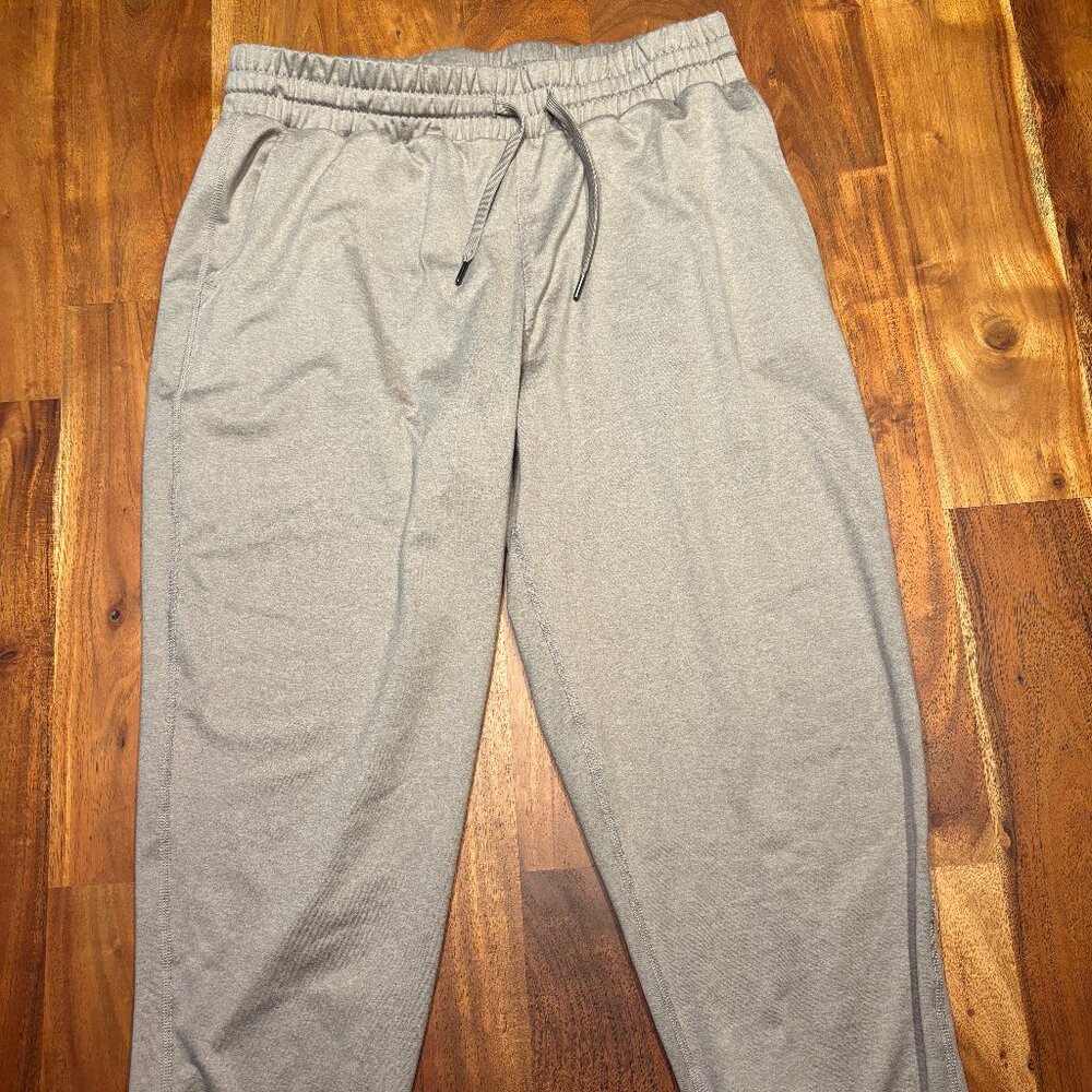 Quince - Flowknit Mid-Rise Joggers - Heather Morel Grey - Size Medium